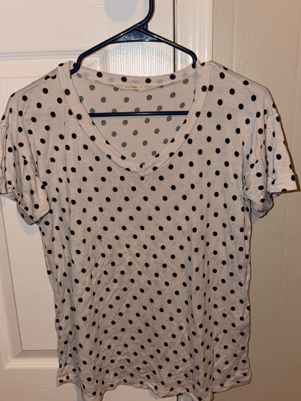 Women's Small LunaRoe Christy White V-Neck Polka Dot Tee